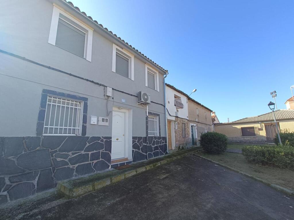 Imagen 2 de Adosado en venta en Alcabón de 162 m2