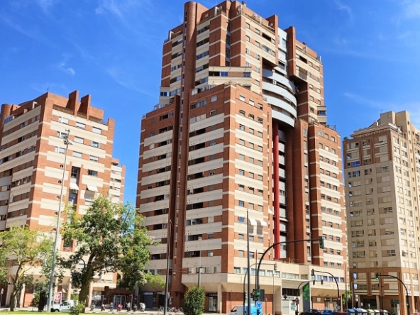 Imagen 1 de Piso en Venta en Valencia Valencia CAMINS AL GRAN