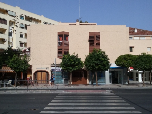 Imagen 1 de Local comercial en Venta en Torremolinos Málaga