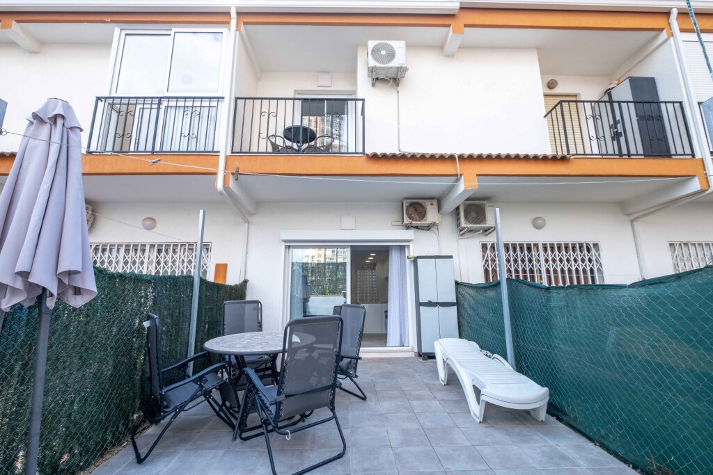 Imagen 2 de Adosada en Venta en Benidorm Alicante