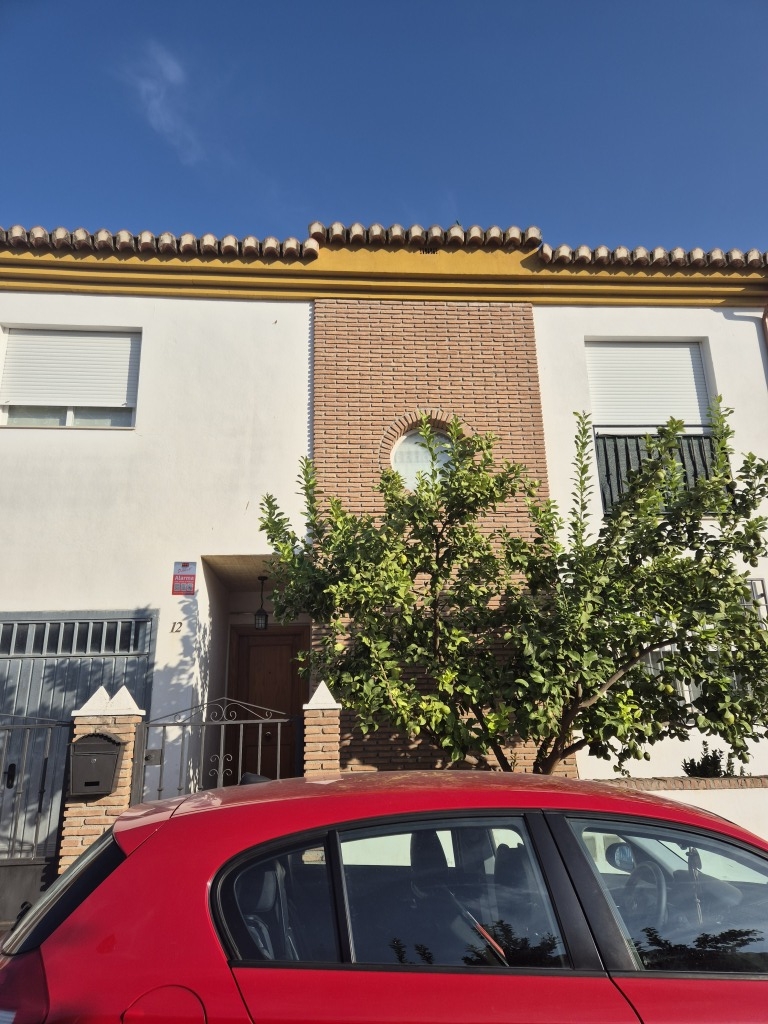 Imagen 1 de Casa-Chalet en Venta en Fuensanta Granada