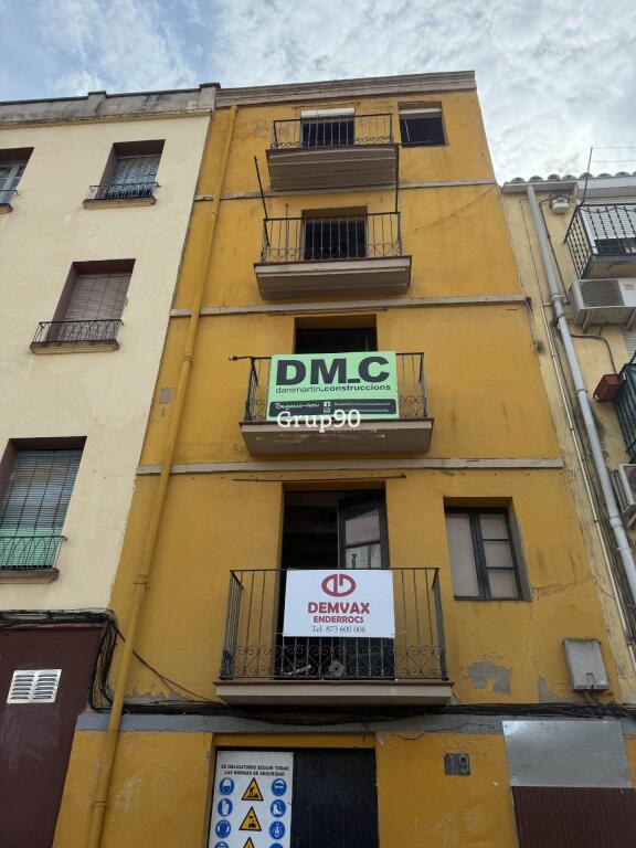 Imagen 1 de CENTRO HISTÓRICO LLEIDA. EDIFICIO EN VENTA PARA REHABILITAR