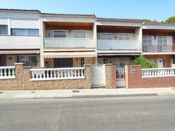 Imagen 1 de Adosada en Venta en Sant Salvador Tarragona