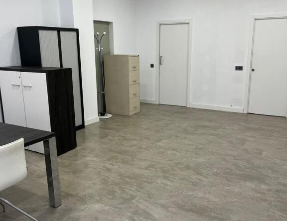 Imagen 1 de Local comercial en Venta en Reus Tarragona