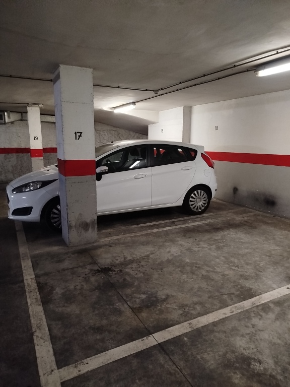 Imagen 1 de Parking coche en Venta en Palma De Mallorca Baleares LAS AVENIDAS