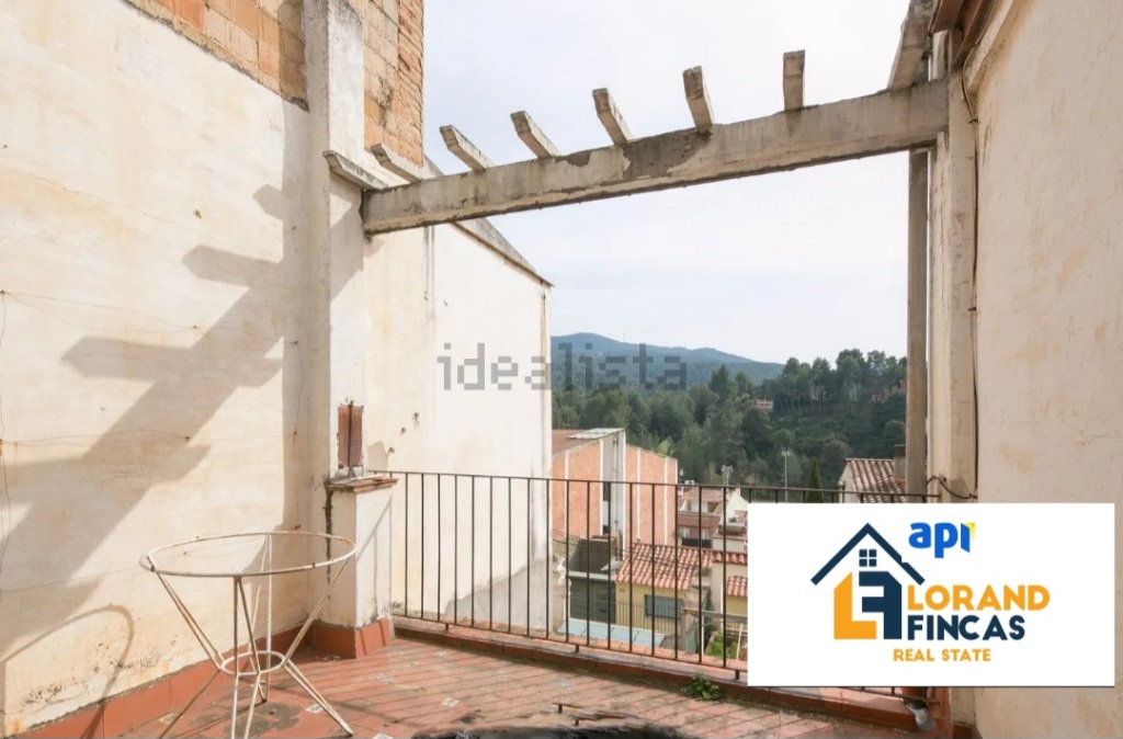 Imagen 1 de Casa-Chalet en Venta en Gelida Barcelona