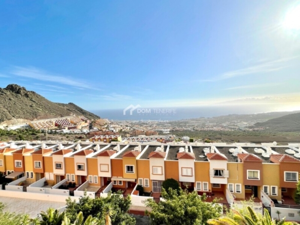 Imagen 1 de Casa de pueblo en Venta en Adeje Santa Cruz de Tenerife