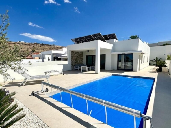 Imagen 1 de Casa-Chalet en Venta en Benijofar Alicante