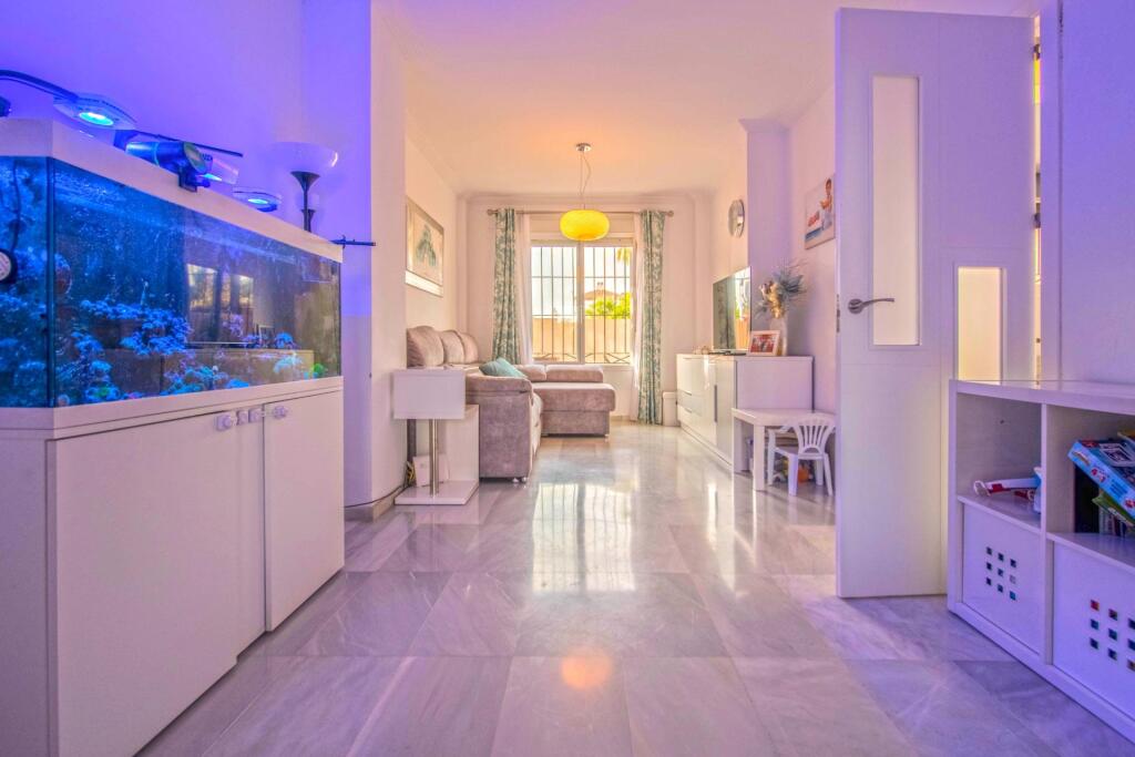 Imagen 4 de Preciosa vivienda adosada en Castilleja de La Cuesta junto Avenida Antonio de Mairena!!!