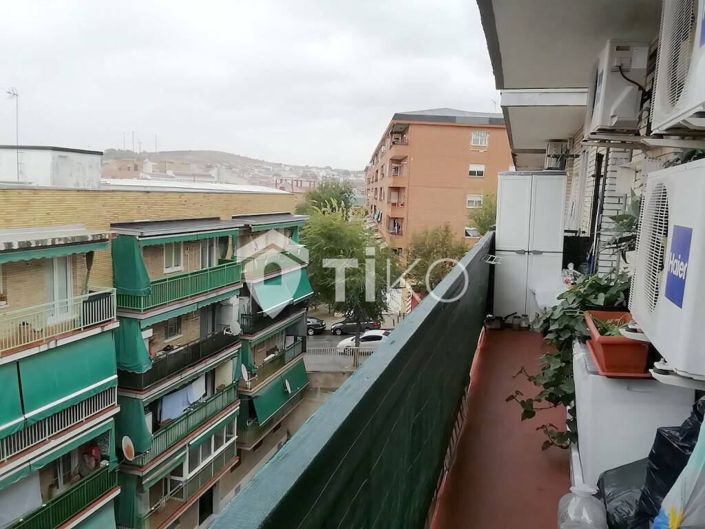 Imagen 1 de Piso en venta de 81 m² Calle Dulcinea del Toboso