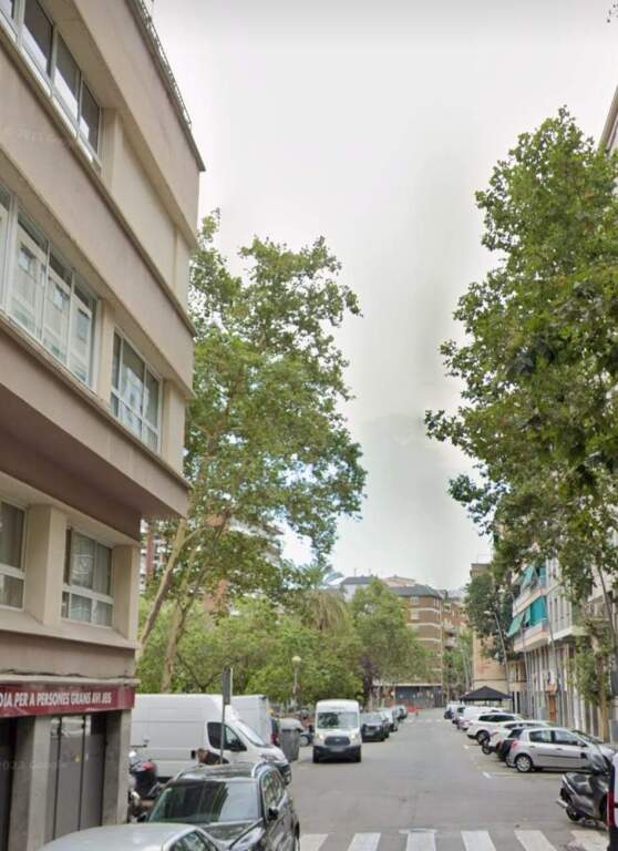 Imagen 4 de APARTAMENTO AMUEBLADO JUNTO A PLAZA FRANCESC MACIÀ c/ GELABERT