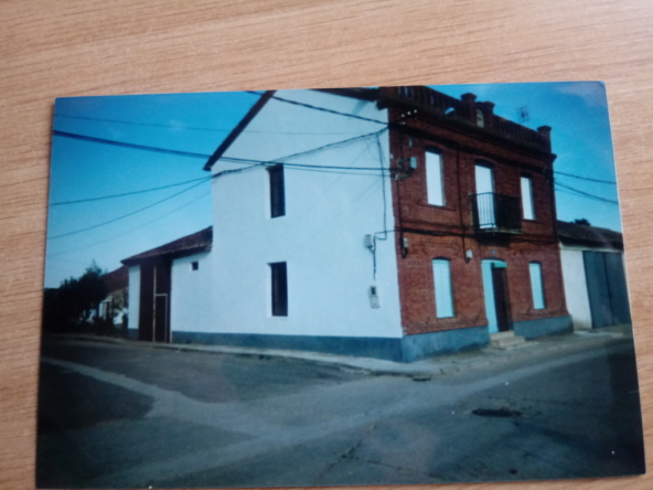 Imagen 1 de Casa de pueblo en Alquiler en Villaluenga De La Vega Palencia