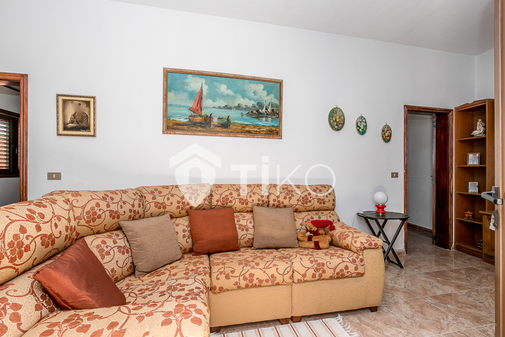 Imagen 2 de Casa en venta de 132 m² Calle San Benito Abad