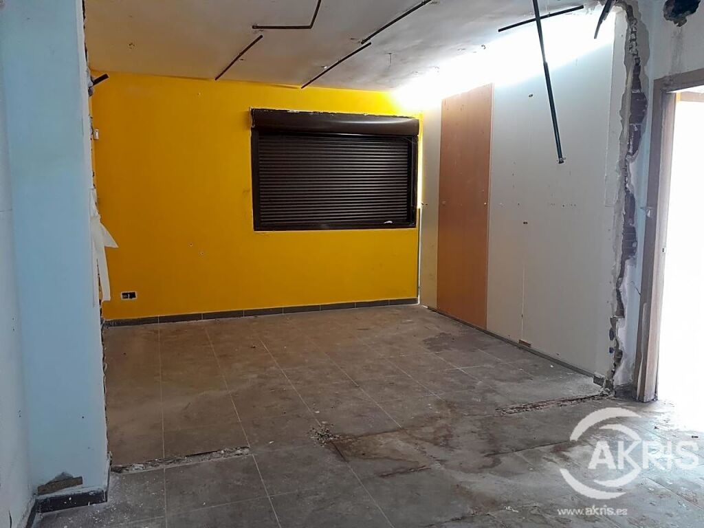 Imagen 4 de CHALET ADOSADO DE 224 M2 EN UGENA PARA REFORMAR