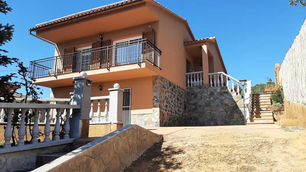 Imagen 2 de Casa-Chalet en Venta en Tordera Barcelona