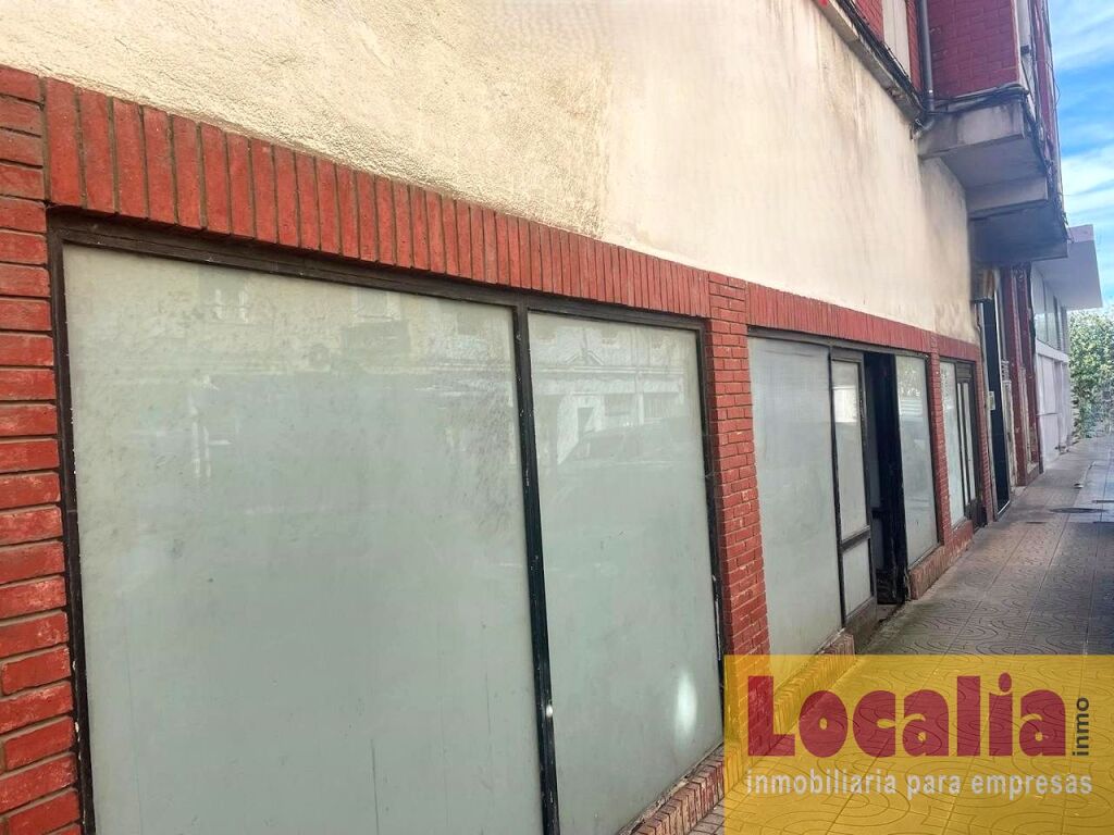 Imagen 2 de Alquiler de local comercial en Torrelavega.