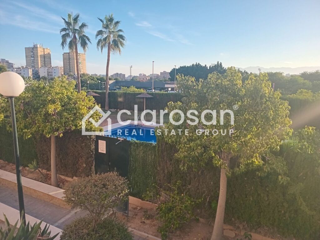 Imagen 1 de Piso en Venta en Málaga Málaga