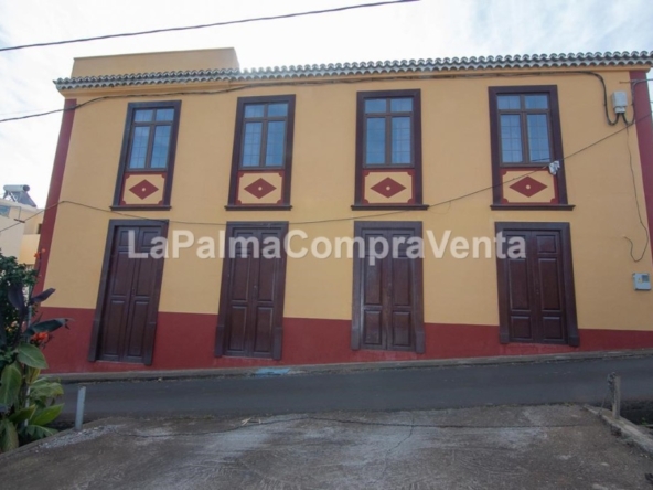 Imagen 1 de Casa-Chalet en Venta en San Andres Y Sauces Santa Cruz de Tenerife