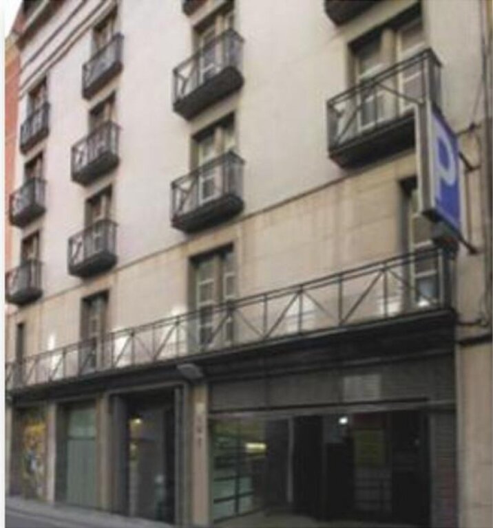 Imagen 1 de Edificio Viviendas en Venta en Barcelona Barcelona