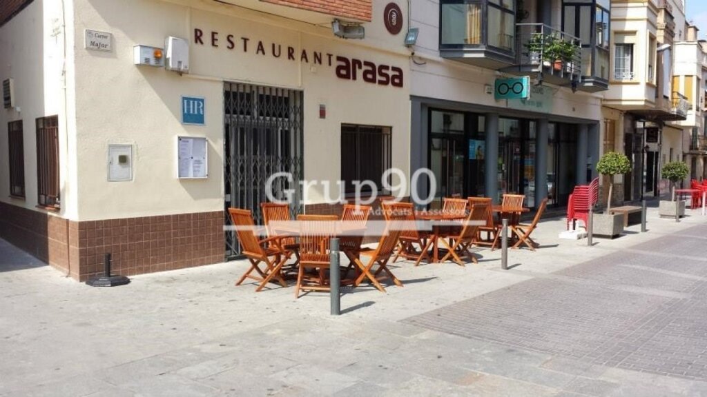 Imagen 3 de Hostal-Restaurante en la plaza del pueblo