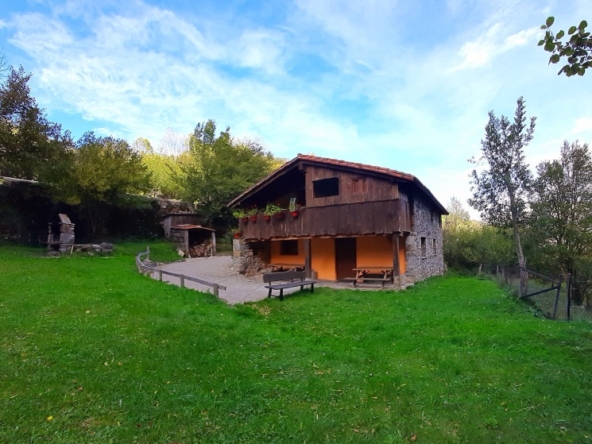 Imagen 1 de Casa de pueblo en Alquiler vacacional en Pedrosa