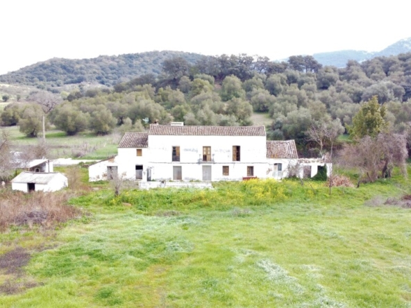 Imagen 1 de Casa de campo-Masía en Venta en Cortes De La Frontera Málaga