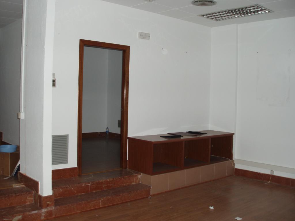 Imagen 3 de Local comercial en Venta en Figueres Girona