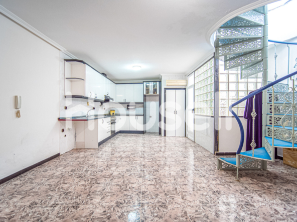 Imagen 1 de Casa en venta de 190 m² Calle San Isidoro