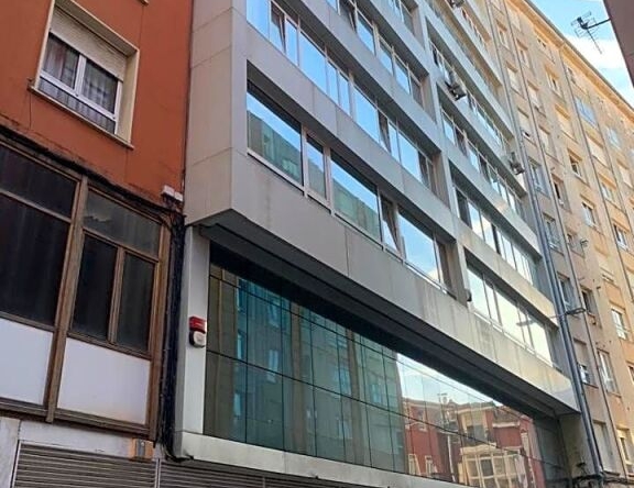 Imagen 1 de Planta de oficinas en el centro de Santander