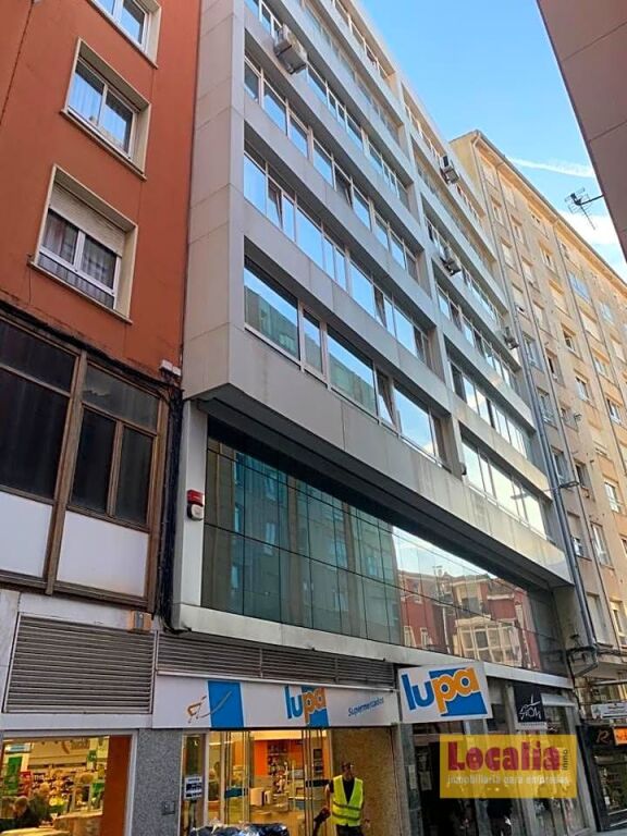 Imagen 1 de Planta de oficinas en el centro de Santander