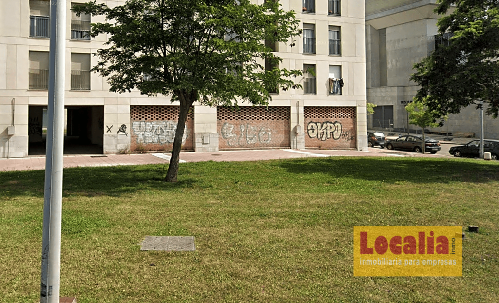 Imagen 1 de Local comercial en esquina junto a El Corte Inglés