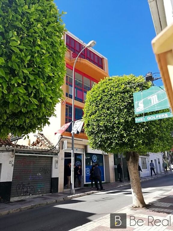 Imagen 1 de EDIFICIO EN PLENO CENTRO DE TORREMOLINOS (MALAGA)