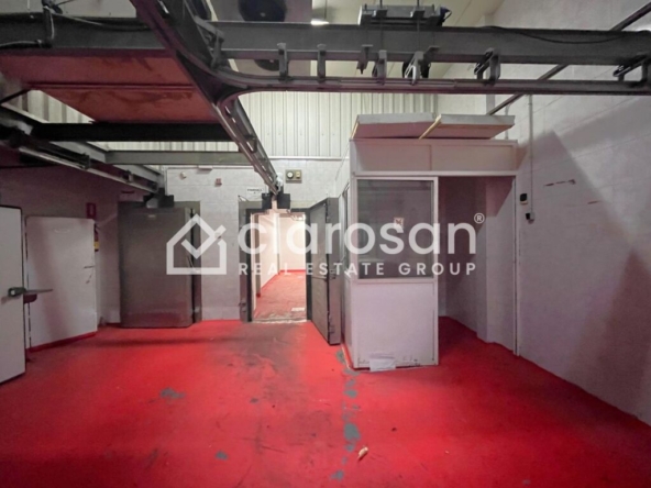 Imagen 1 de Nave industrial en Venta en Málaga Málaga