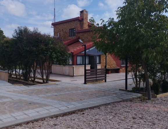 Imagen 1 de Casa-Chalet en Venta en Villar De Cañas Cuenca