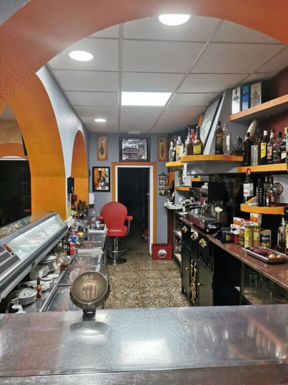 Imagen 1 de Local comercial en Venta en Torre Alta Murcia