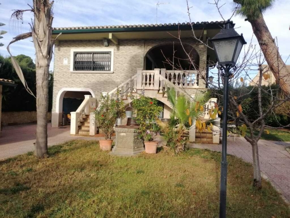 Imagen 1 de Casa-Chalet en Venta en Monserrat Valencia