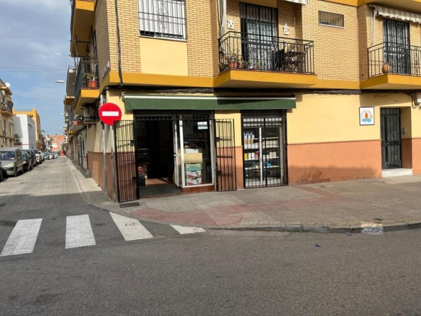 Imagen 1 de Local comercial en venta en c/ Torrelaguna