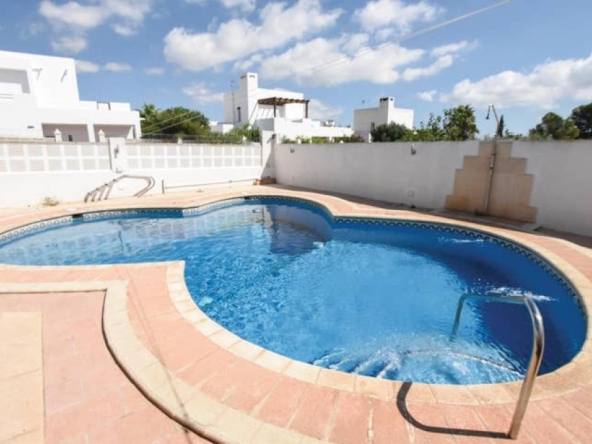 Imagen 1 de Casa-Chalet en Venta en Nijar Almería