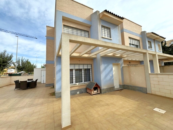 Imagen 1 de Casa-Chalet en Venta en Pilar de La Horadada Alicante