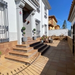 Casa-Chalet en Venta en Dos Hermanas Sevilla por 550€