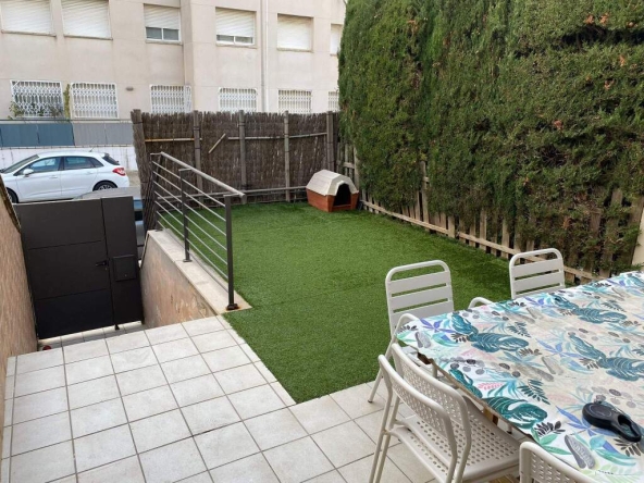 Imagen 1 de Casa-Chalet en Venta en Cubelles Barcelona