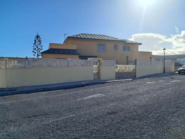 Imagen 1 de Casa-Chalet en Venta en Puerto Del Rosario Las Palmas