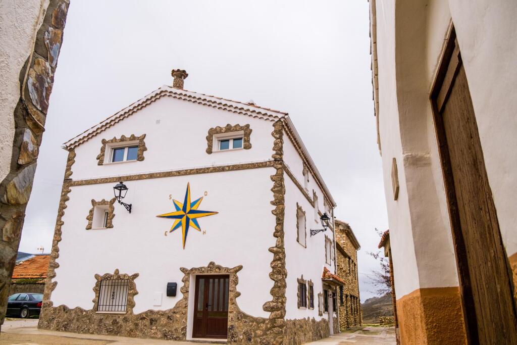 Imagen 1 de Oportunidad única de inversión en turismo rural en pleno parque natural.