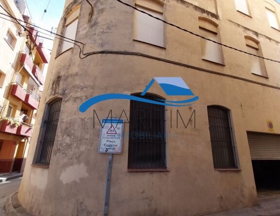 Imagen 1 de Edificio Viviendas en Venta en Canet De Mar Barcelona Ref: 126