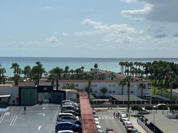 Imagen 1 de Atico duplex en Papa luna con terraza vista al mar