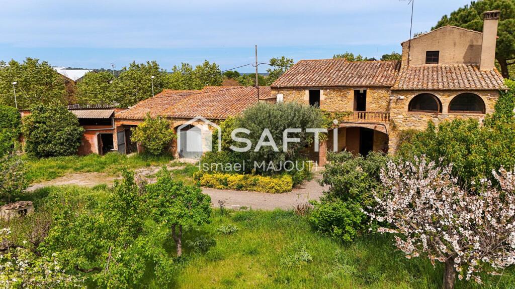 Imagen 1 de Masía de 8 habitaciones ideal para turismo rural en La Bisbal d’Empordà