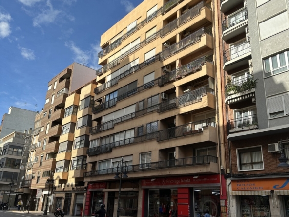 Imagen 1 de Piso en Venta en Valencia Valencia EXTRAMURS