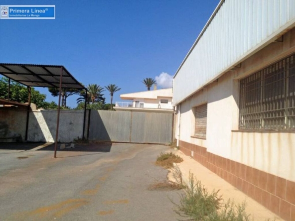 Imagen 1 de Venta de local comercial en el centro de Cabo de Palos