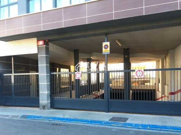 Imagen 1 de Parking coche en Venta en Villarreal Castellón Ref: 105