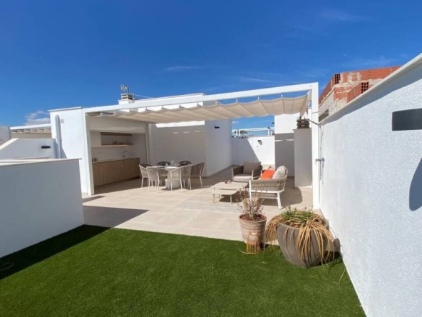 Imagen 1 de Casa-Chalet en Venta en Pilar De La Horadada Alicante